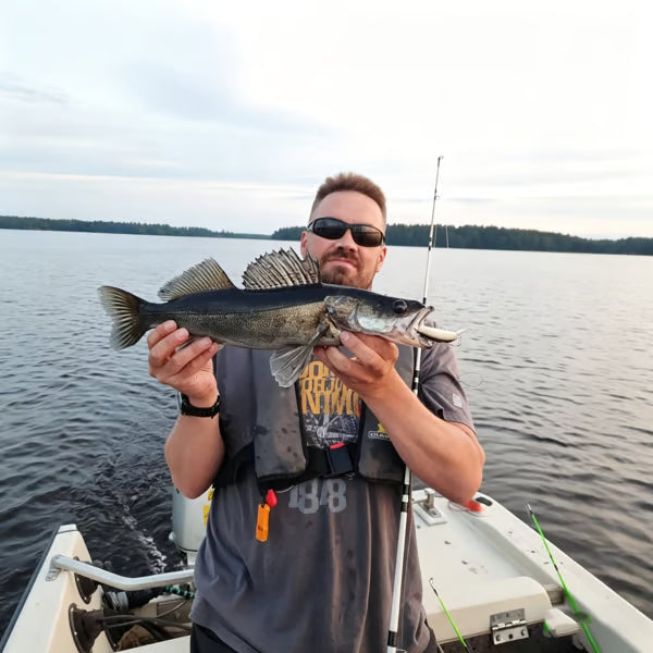 🎣Futavion® Vision Glasses – Polarized Fish Spotting Sunglasses for Water Adventures 🌊🕶️