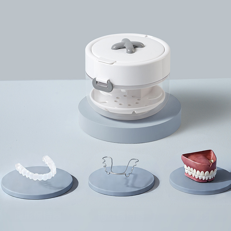 HEATWOLF® All-in-One RetainerStorage Case - Store, Soak,Drain & Carry
